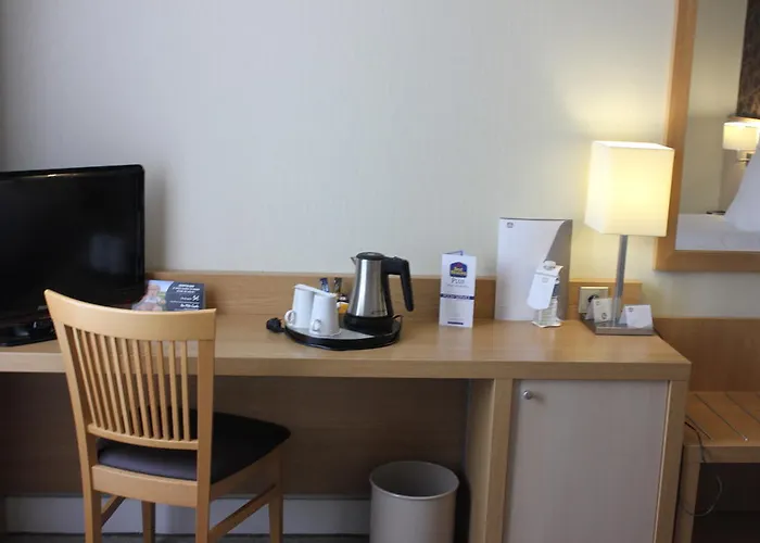 Best Western Plus Hotel Malherbe Caen