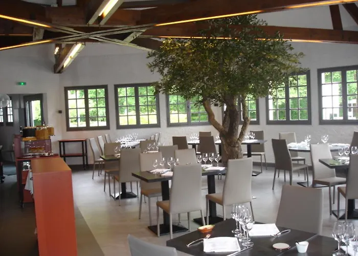 Hotel-Restaurant Du Lac Joué-lès-Tours
