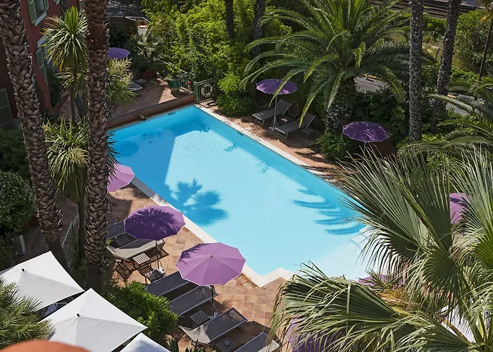 Hotel And Restaurant L Arena Fréjus