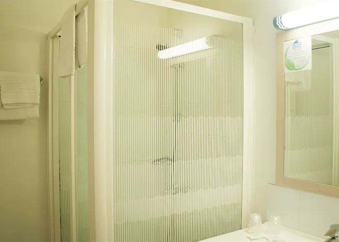 Hotel First Rodez