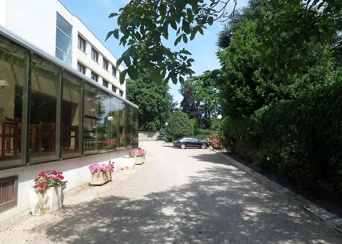 Hotel Promotel Saint-Jean-de-Braye
