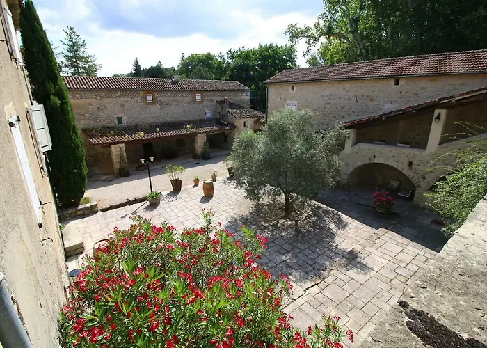 Logis Hôtel Restaurant Gîte La Bastide du Vébron Grospierres