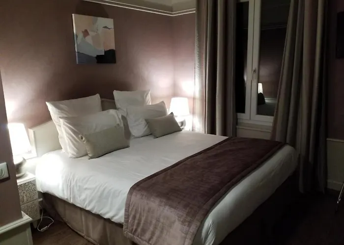 Hotel Le Cedre De Soyons