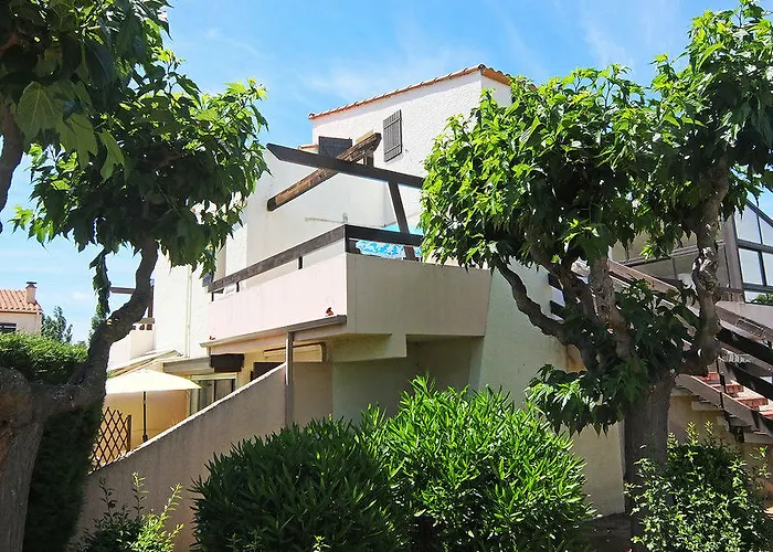 Hotel Les Cypriennes à Saint-Cyprien 